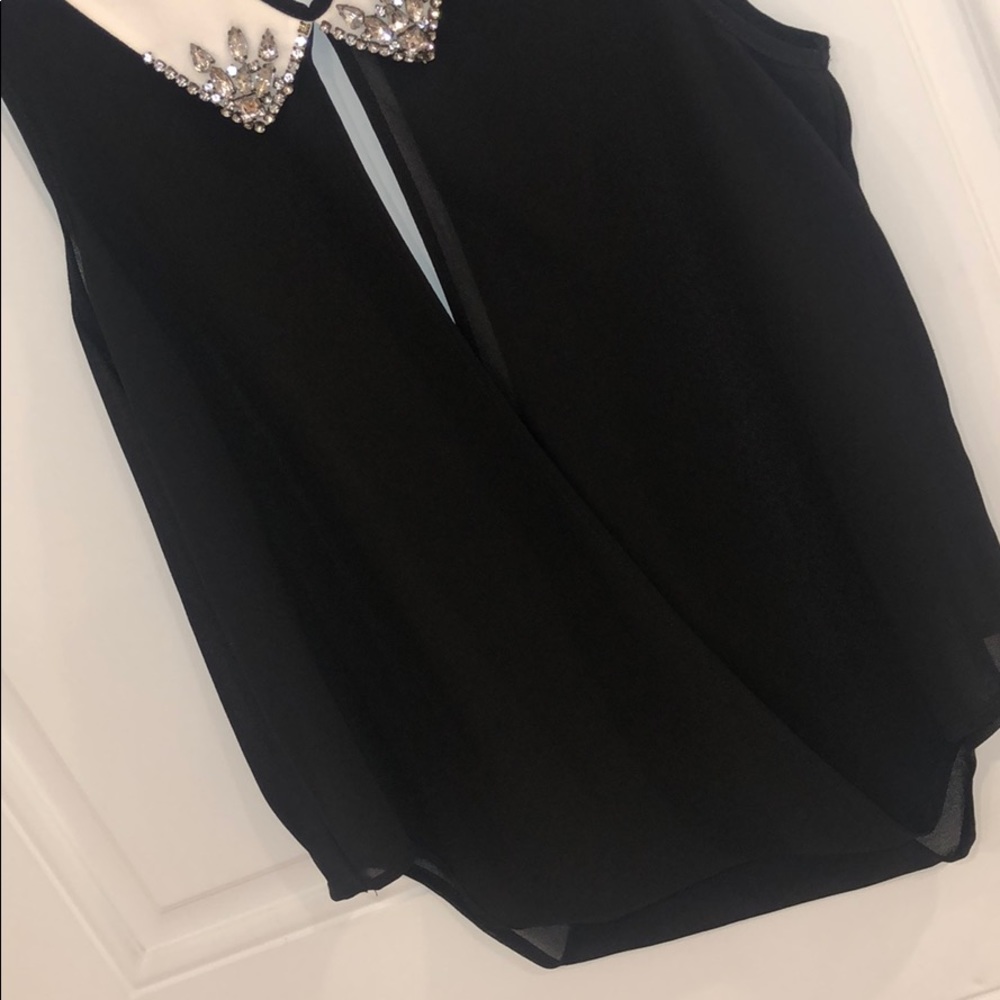 Open Front And Back See Through With White Neck - image 5